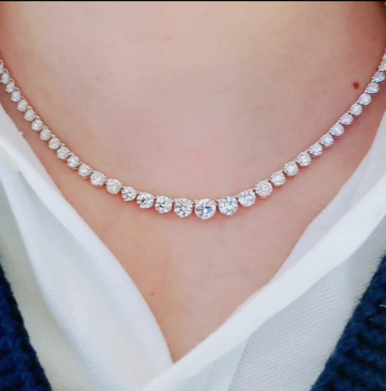 Gradual Tennis Necklace three prong