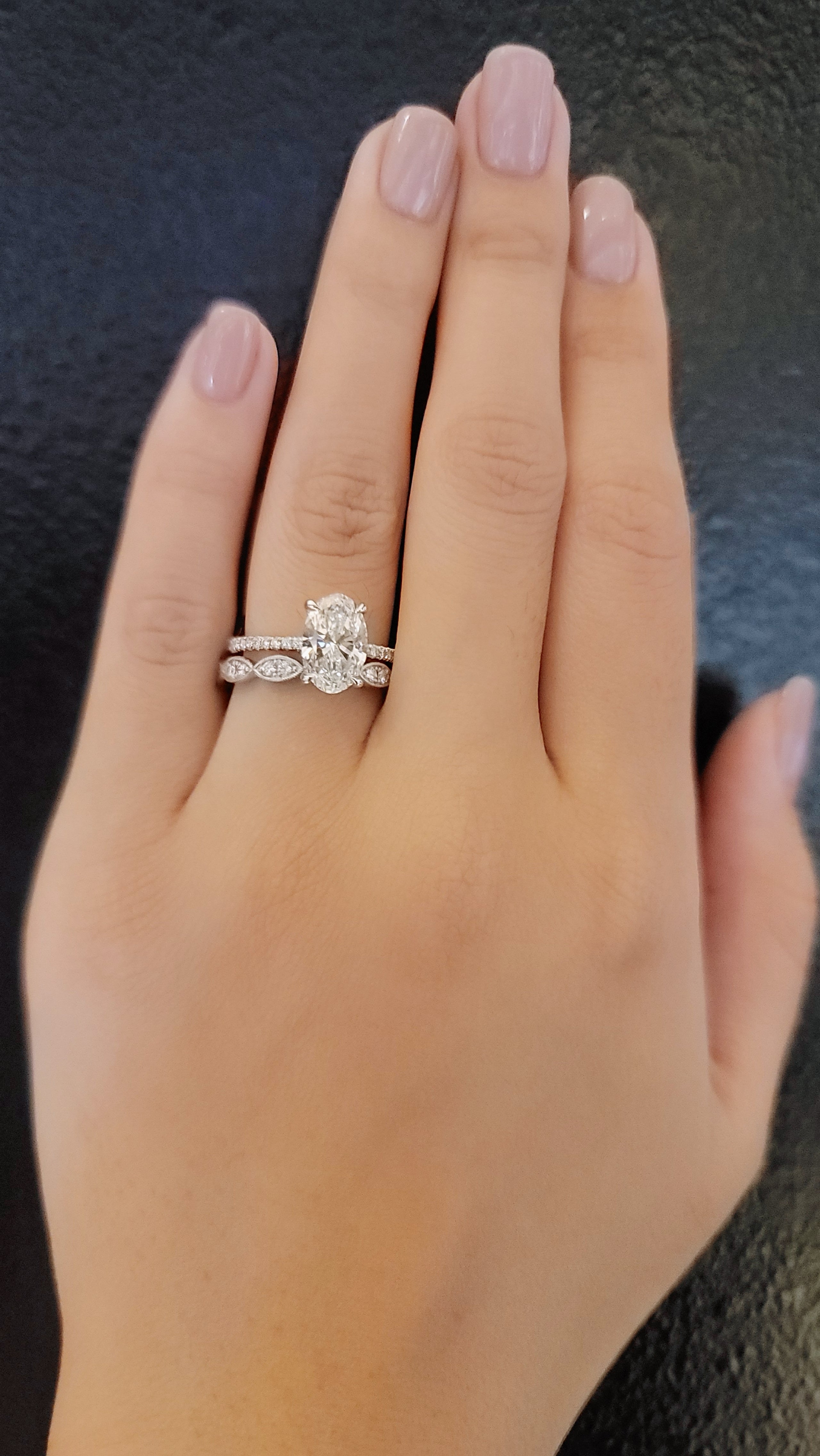 Love Eyelet Wedding Band