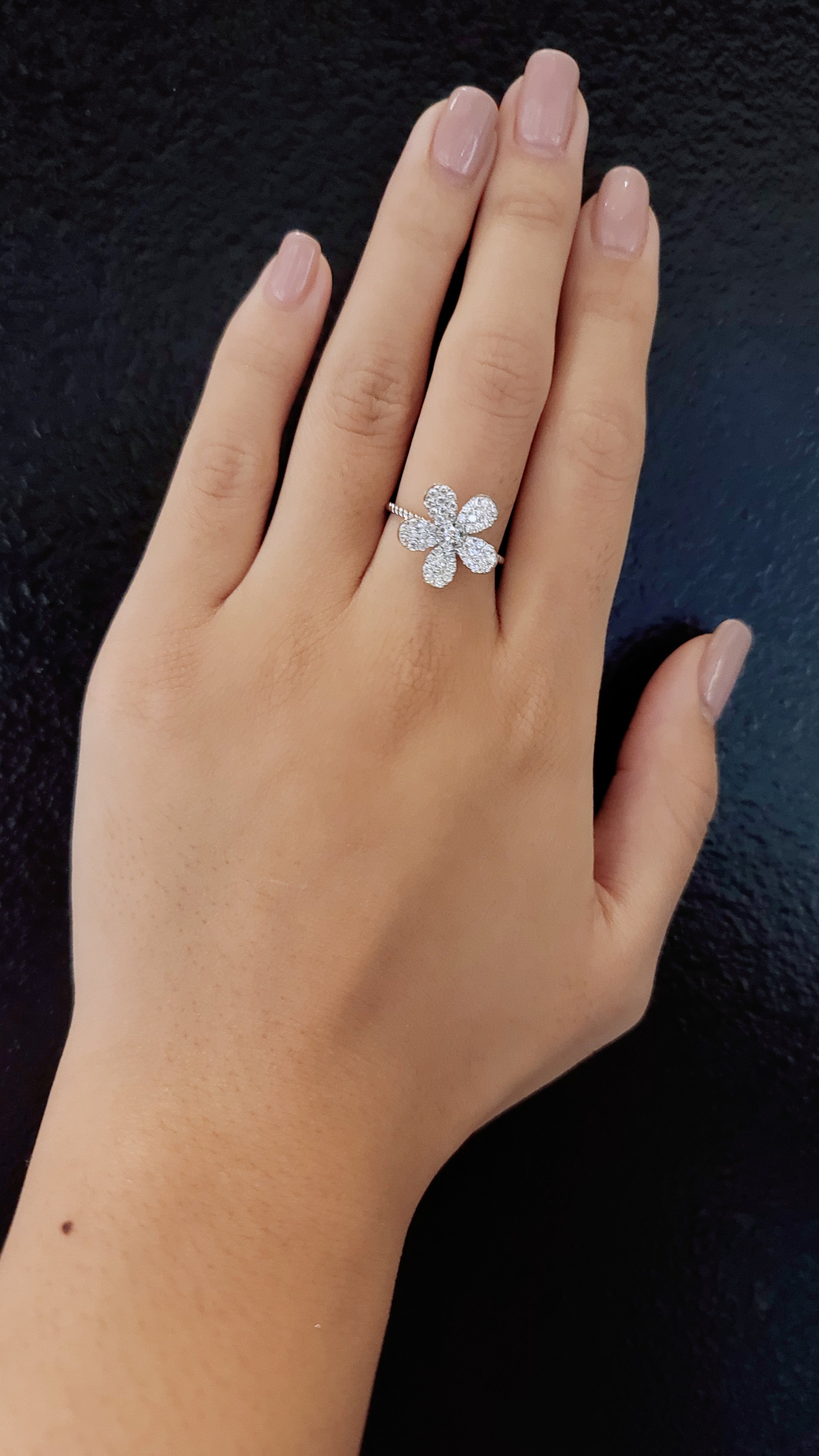 Love Calla Diamond Ring