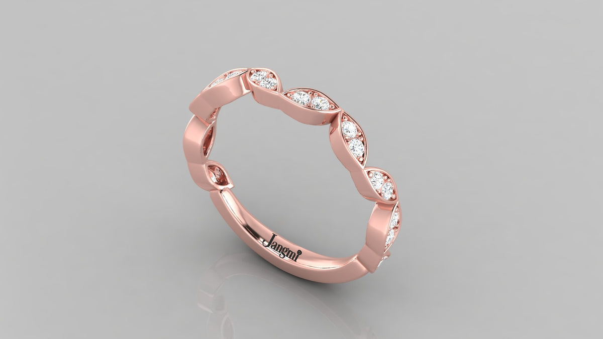 Love V Eyelet Ring
