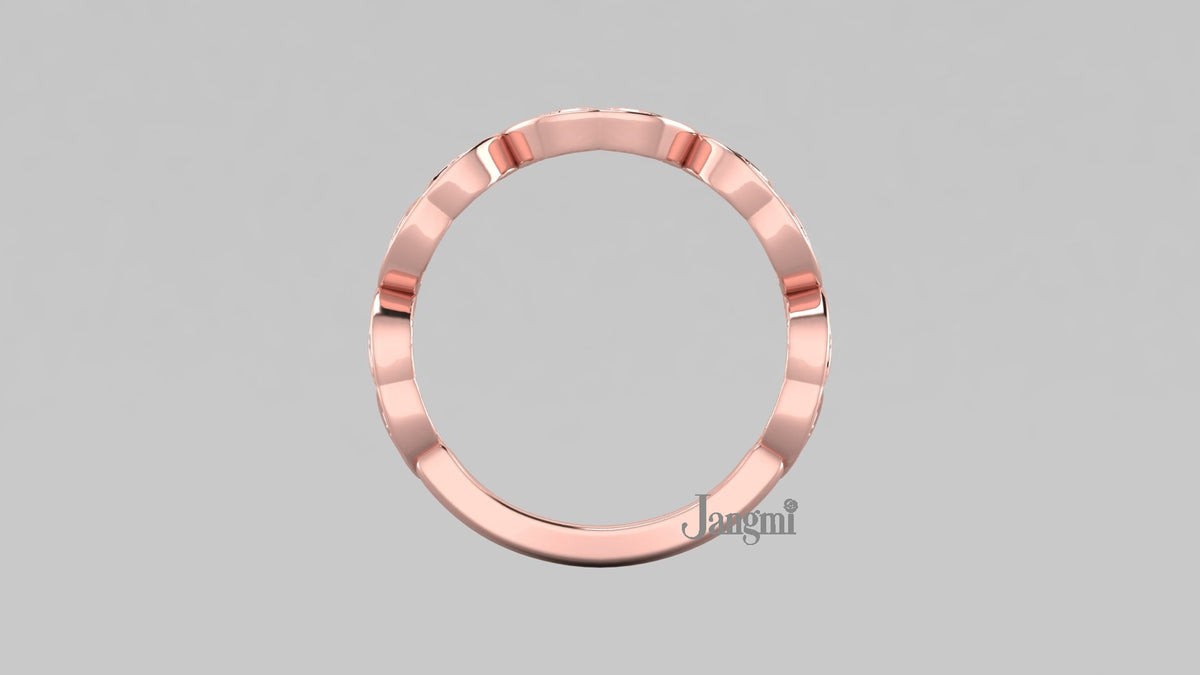Love V Eyelet Ring